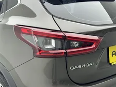 2022 Nissan Qashqai 2.0L XV Prem Luxury, жёлтый — фото 28