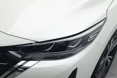2023 Nissan Sylphy 1.6L CVT, белый — фото 5