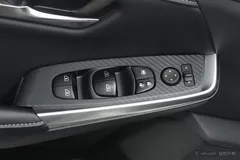 2023 Nissan Sylphy 1.6L CVT, белый — фото 12