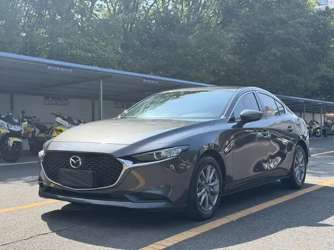 2021 Mazda Mazda3 2.0L AT