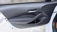 2022 Toyota Levin TNGA 1.5L Entry, белый — фото 7