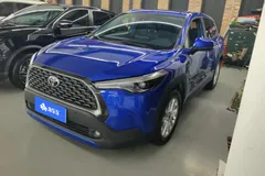 2022 Toyota Corolla Cross 2.0L Luxury, синий — фото 1