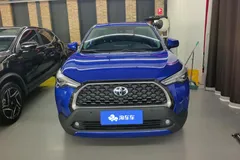 2022 Toyota Corolla Cross 2.0L Luxury, синий — фото 3