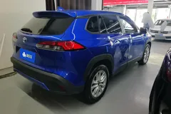 2022 Toyota Corolla Cross 2.0L Luxury, синий — фото 9