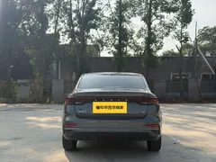 2022 Geely Emgrand 1.5L CVT Elite 4th Gen — фото 5