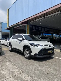 2022 Toyota Frontlander 2.0L CVT Elite, белый — фото 3