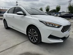 2021 Kia Cerato 1.5L CVT Fashion, белый — фото 3
