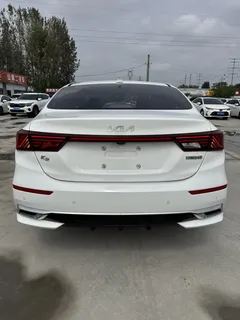 2021 Kia Cerato 1.5L CVT Fashion, белый — фото 8