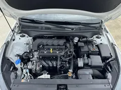 2021 Kia Cerato 1.5L CVT Fashion, белый — фото 17