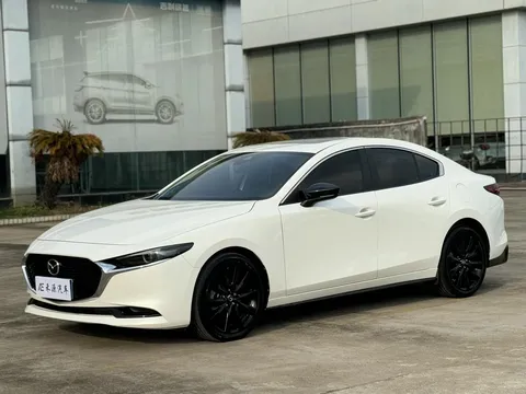 2023 Mazda Mazda3 2.0L AT