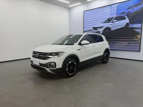 2021 Volkswagen Tacqua 1.5L AT