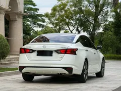 2021 Nissan Teana 2.0L XL Comfort, белый — фото 7