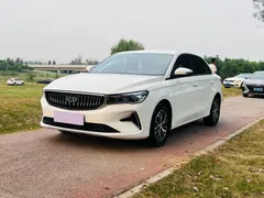 2023 Geely Emgrand 1.5L CVT Luxury Champion 4th Gen, белый — фото 1