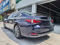 2022 Lexus ES 200 Excellence, синий — фото 13