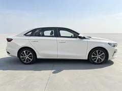 2022 Geely Emgrand 4th Gen 1.5L CVT Flagship, белый — фото 17