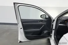 2022 Volkswagen Lavida 1.5L AT, белый — фото 11