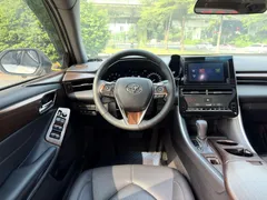 2023 Toyota Avalon 2.0L CVT, белый — фото 7