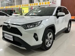 2021 Toyota RAV4 2.0L CVT 4WD Fashion Plus, белый — фото 1