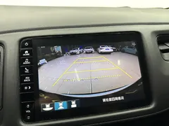 2022 Honda Vezel 1.5L CVT Pioneer, белый — фото 13
