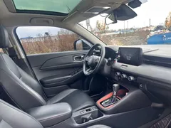 2023 Honda Vezel 1.5L CVT Luxury, зелёный — фото 12