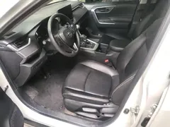 2023 Toyota RAV4 2.0L CVT 2WD, белый — фото 3