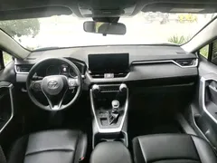 2023 Toyota RAV4 2.0L CVT 2WD, белый — фото 4