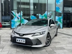 2021 Toyota Camry 2.5G Luxury — фото 1