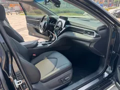 2023 Toyota Camry 2.0G Luxury, чёрный — фото 11