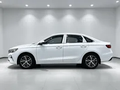 2022 Geely Emgrand 4th Gen 1.5L CVT Luxury, белый — фото 3