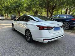 2022 Nissan Teana 2.0L XL-TLS, белый — фото 2