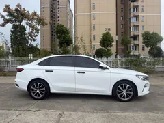 2023 Geely Emgrand 4th Gen 1.5L CVT Premium Champion, белый — фото 4