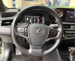 2022 Lexus ES 200 Excellence, зелёный — фото 7