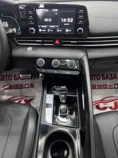 2023 Hyundai Elantra 1.5L CVT GLX Elite — фото 13