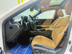 2021 Lexus ES 200 Excellence, белый — фото 9