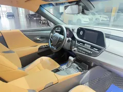 2021 Lexus ES 200 Excellence, белый — фото 16
