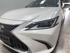 2021 Lexus ES 200 Excellence, белый — фото 24