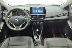 2022 Toyota Vios 1.5L CVT 20th Anniversary, белый — фото 12