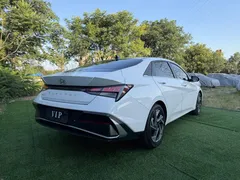 2023 Hyundai Elantra 1.5L CVT GLX Elite, белый — фото 6