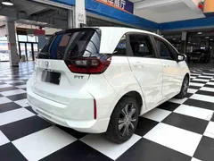 2022 Honda Fit 1.5L CVT Sunroof, белый — фото 14