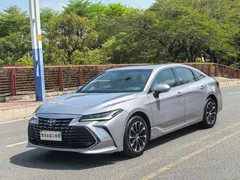 2022 Toyota Avalon 2.0L Luxury — фото 1