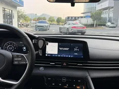 2023 Hyundai Elantra 1.5L CVT LUX Premium, белый — фото 8