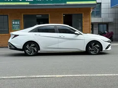 2023 Hyundai Elantra 1.5L CVT GLX Elite, белый — фото 5