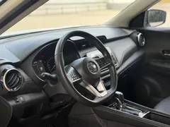 2022 Nissan Kicks 1.5L XV CVT Luxury, белый — фото 4