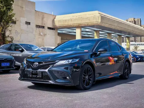 2023 Toyota Camry 2.0S Knight