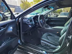 2023 Toyota Camry 2.0S Knight, чёрный — фото 3