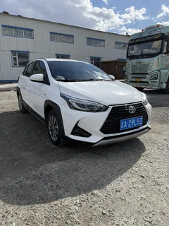 2022 Toyota Yaris L Zhixuan 1.5L CVT Leading Plus, белый — фото 2