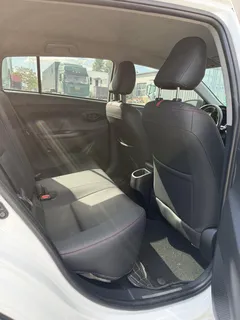 2022 Toyota Yaris L Zhixuan 1.5L CVT Leading Plus, белый — фото 14