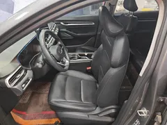 2023 Geely Emgrand 1.5L CVT Luxury Champion 4th Gen — фото 10