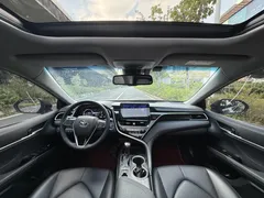 2023 Toyota Camry 2.5G Luxury, чёрный — фото 10