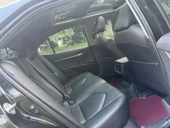 2023 Toyota Camry 2.5G Luxury, чёрный — фото 11